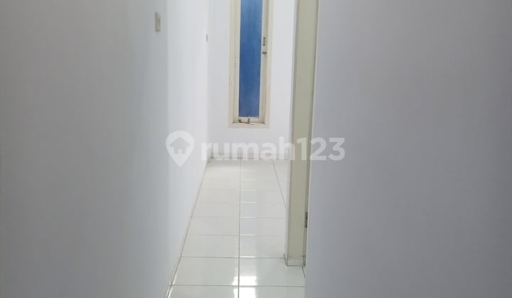 Dijual Rumah 1,3 Lantai di Gang di Menceng Tegal Alur, Jakbar