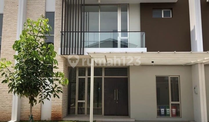 Rumah Nashville Boulevard PIK2 10x15 4+1KT Siap Huni Semi Furnished