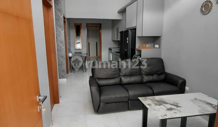 For Sale House in Bumi Siliwangilt, 100 m² land area, 69 m² building area, 3 bedrooms, 1 bathroom, 5500W electricity, water available, semi-furnished, facing south, SHM certificate, price 1.2 billion negotiable