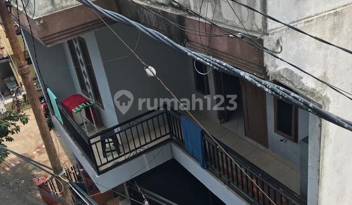 Rumah Kost Di Lokasi Sangat Strategis Dekat Rumah Sakit. Univ. Mall Hotel . Masih Aktif Income Per Kmr 600rb~1jt Jarang Ada