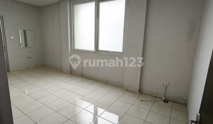 Jual / Sewa Ruko Msquare LT. 72 M²Lb. 220 M²Lebar Muka 4.5 M3 Lantaikamar Mandi 2Dapurair Jetpumplistrik 2200 Wattcarport 2 Mobilhadap Timurshgbharga Sewa Rp. 70Jt Per Tahun Negoharga Jual Rp. 2M Nego Fn