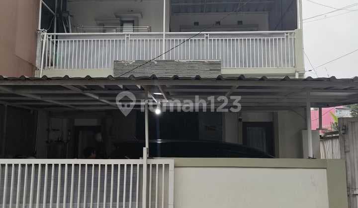 Rumah Cigugur Ciwaruga Parongpong Bandung Barat