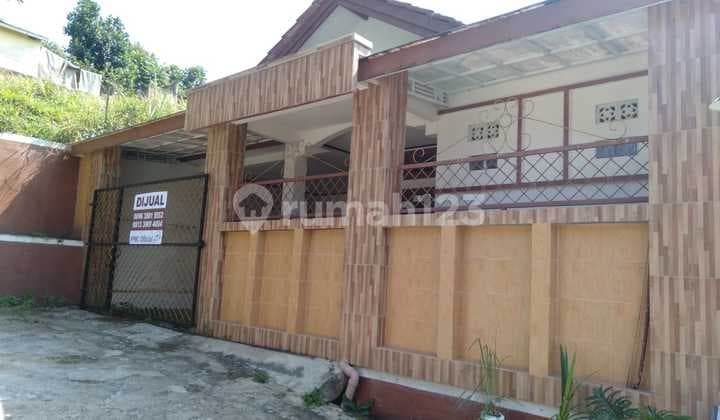 House for Sale in Cipageran Asri, Cimahi