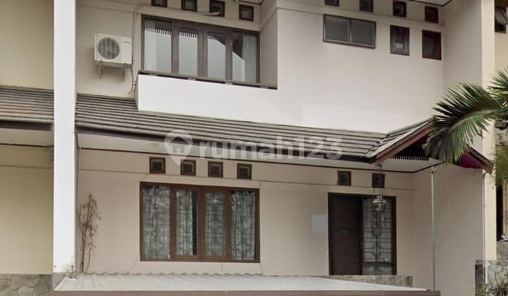 Rumah setra duta laguna siap huni