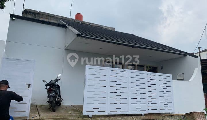 Rumah Jambudipa Cisarua Kolmas Dekat Pemkot Cimahi