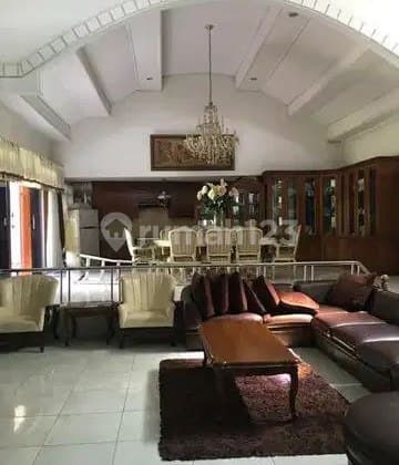 Rumah Bagus 2Lantai Siap Huni di Dalam Komplek Suryalaya, Dekat Tol Buah Batu, Griya Buah Batu, Podomoro Park, di Buah Batu, Bkr, Cijagra, Bandung Tengah