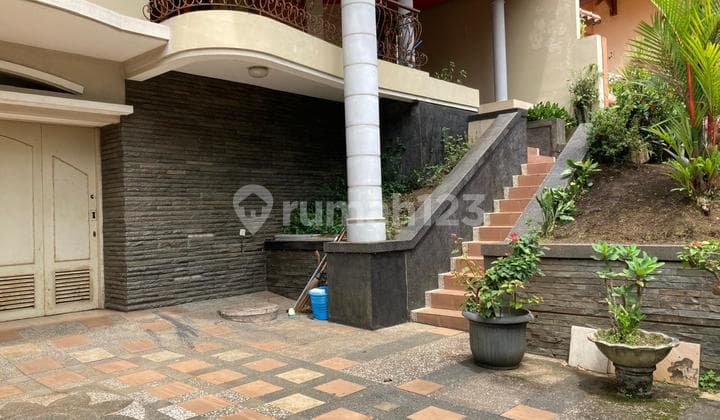 Rumah Villa 3Lantai Siap Huni Dalam Komplek, Lokasi Strategis Dekat Kampus Itb, Upi, Unikom, Unpar, di Geger Kalong,Setiabudhi, Sarijadi, Bandung Utara, Bandung Kota