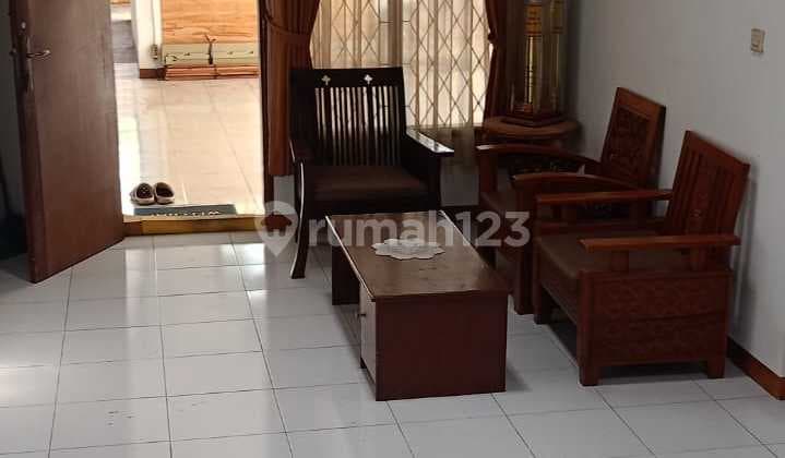 Rumah Bagus Siap Huni 1Lantai, Cocok Utuk Tempat Tinggal, Kantor, Dilokasi Strategis , Dekat Tol Buah Batu, Summarecon Mall, di Buah Batu, Gedebage, Margaasih, Rancabolang, Bandung Timur, Bandung Tengah