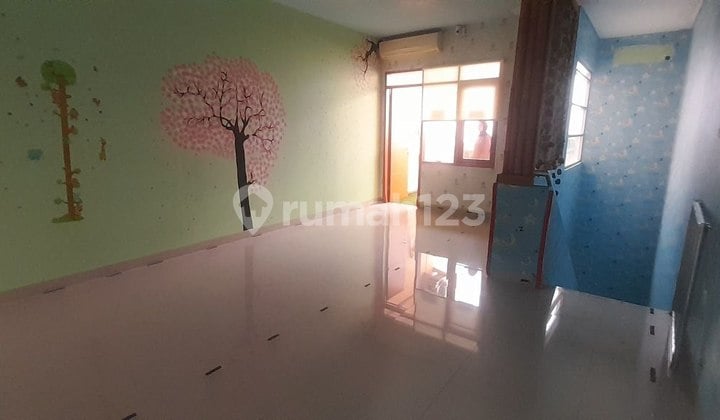 Ruko Ex Klinik Kecantikan Bagus Siap Huni 3Lantai, Lokasi Startegis, Dekat Griya Antapani, Borma, Superindo, Terminal Antapani, di Antapani, Arcamanik, Cisaranten, Bandung Timur