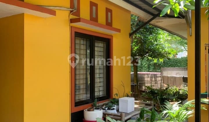 Sell Mrs. Corner House in Sawah Baru Bintaro Tangsel