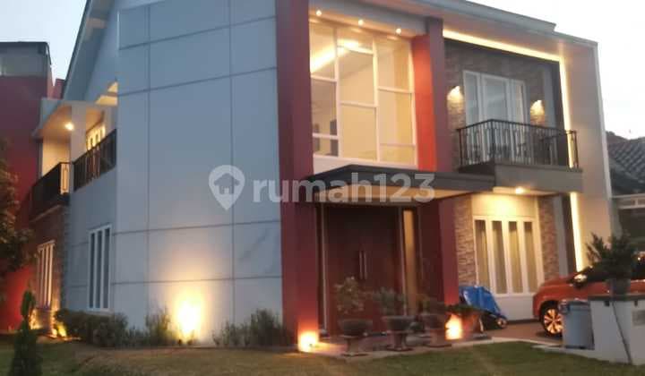 Rumah Cantik dan Asri 2 Lantai, di Alam Sutera, Tangerang.