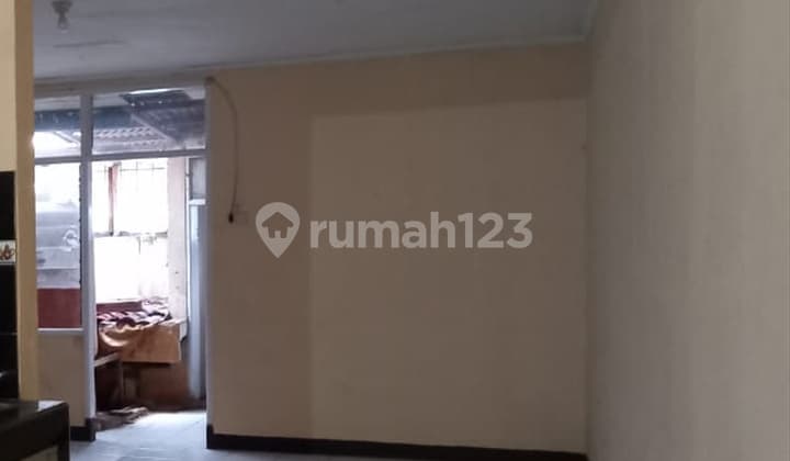 Ruko 2 Lantai Lokasi Bagus Strategis Holis Bandung