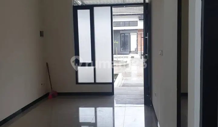 Sewa Murah Rumah Baru di Taman Kopo Indah 5 Sherwood Bandung