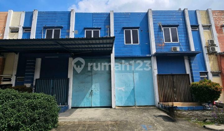 Dijual Cepat! Gudang Siap Pakai Luas 303 M2 Pusat Niaga Terpadu
