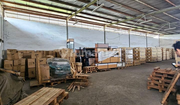 Dijual Cepat! Gudang Siap Pakai Luas 1821 M2 Di Tanjung Pura