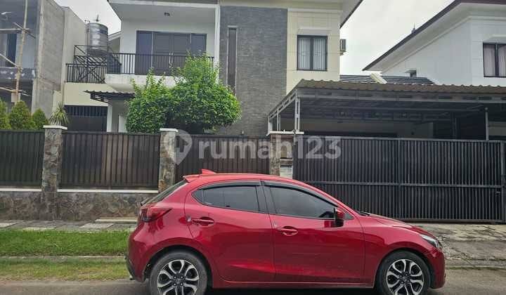 Rumah 2 Lantai Siap Huni Bagus Luas Tanah 278m Lingkungan Nyaman Di Heliconia Extention Harapan Indah, Bekasi