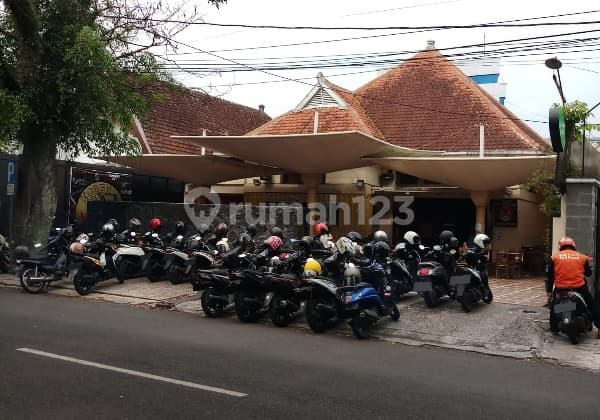 Ruang Usaha Strategis di Dekat Kawasan Ijen Malang Gmk01357