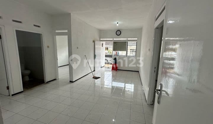 Rumah Bagus Sewa Murah di Daerah Tidar Malang Gmk02862