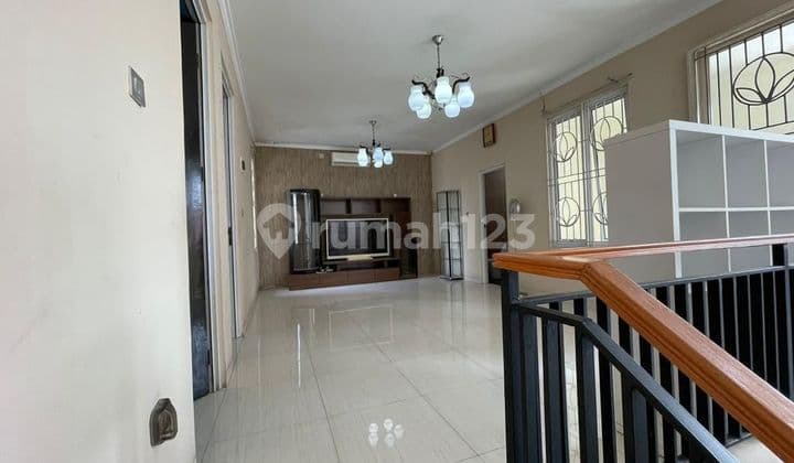 Dijual Rumah Elegant Area Banjar Wijaya Tangerang
