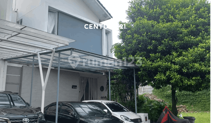 2-Story House in Sector 9, North Bintaro 18330