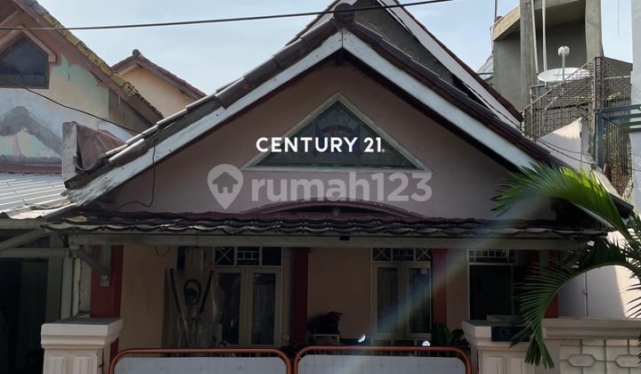 Sell Fast House in Graha Raya Az 17730
