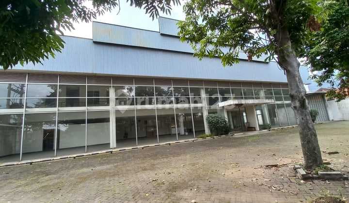 Dijual Cepat Ruang Usaha/Gudang/Perkantoran Lokasi Strategis Pusat Kota Sayap Soekarno Hatta Buah Batu Jarang Ada