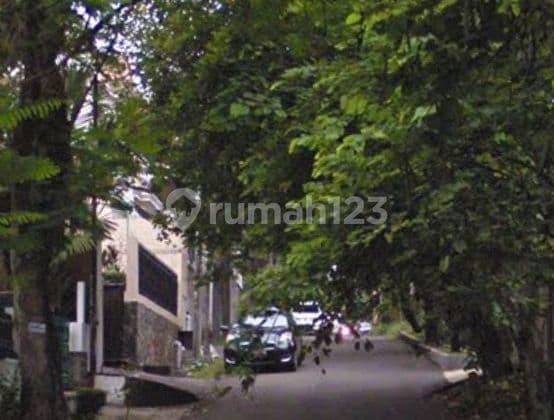 Rumah Classic Terawat Murah Dijual Di Tubagus Ismail Tanah Luas