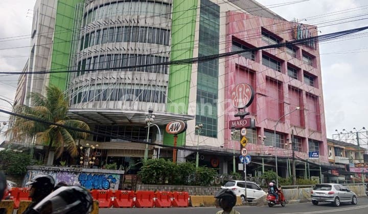 Murah! Gedung Strategis Utk Mall Rmh Sakit Sekolah Perkantoran di Kiaracondong Bandung
