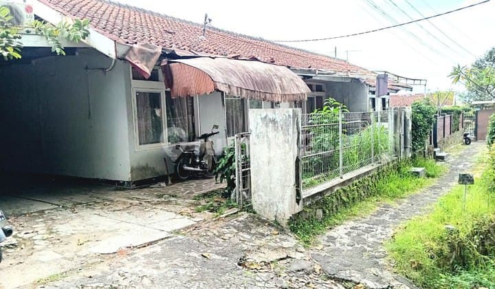 Rumah Terawat Di Bawah NJOP Di Setiabudi