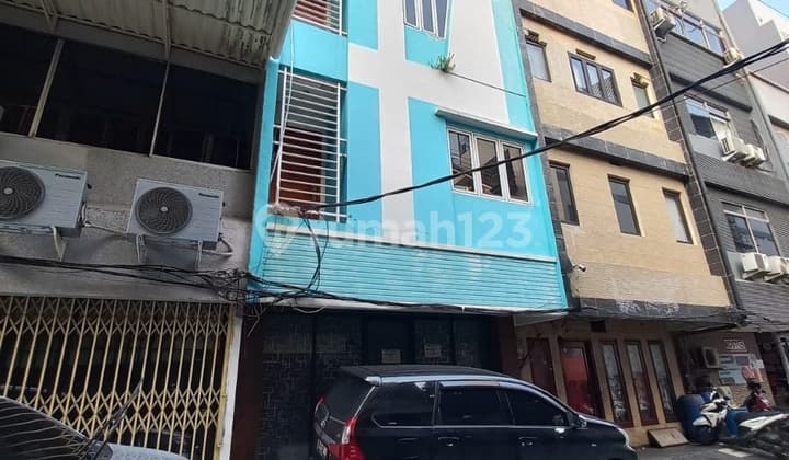 di Jln.mangga Besar 38 Jakarta Barat, Jakarta Barat