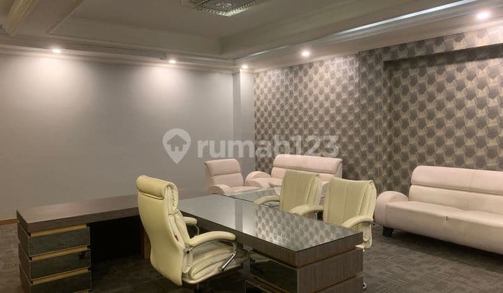 Disewakan Office Space di Gedung M Point Lantai 4