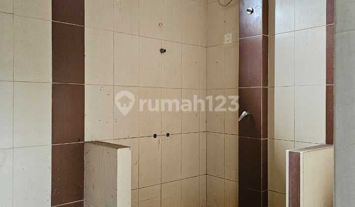 Rumah Type Bergaya Tropis lokasi sangat strategis dekat akses Tol