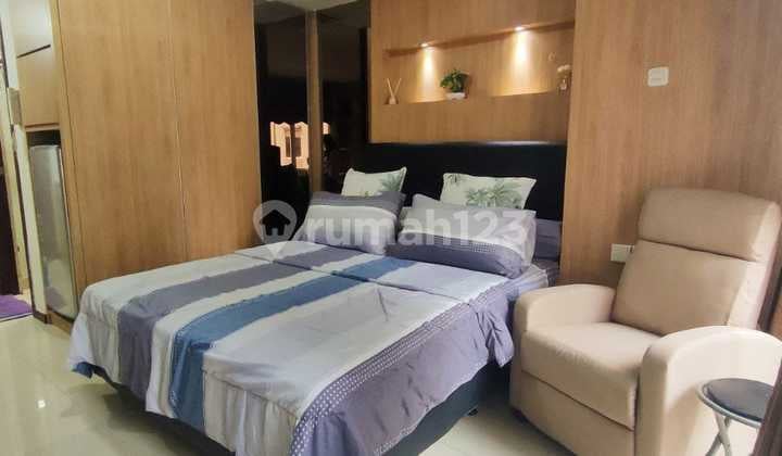 SEWA APARTEMEN ROYAL MEDIT TYPE STUDIO FULL FURNISH SIAP HUNI JAKARTA BARAT DEKAT 4 MALL VIEW POOL