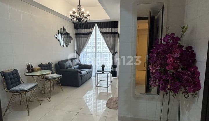 Sewa Apartemen Taman Anggrek Residence Type 1 br Full Furnis Siap Huni Best View Best Price Strategis View Pool Jakarta Barat Dekat 4 Mall 4 Kampus