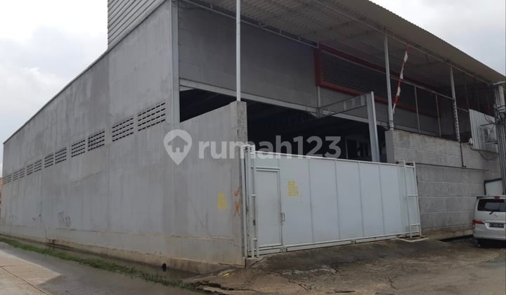 Gudang di Kavling Dpr Cipondoh