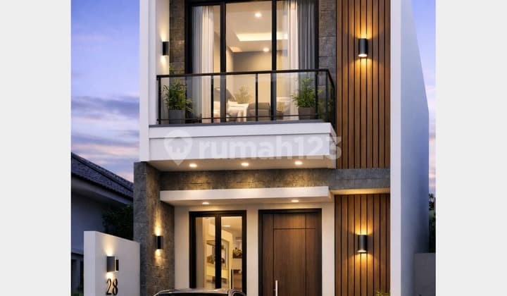 Two-story House in Rungkut Menanggal Harapan