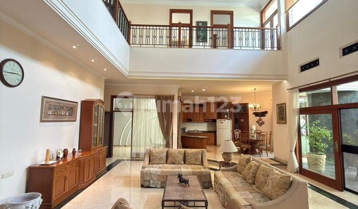 Ciamik Siap Huni Rumah Raya Satelite Barat Bangunan Terawat Dekat Citraland