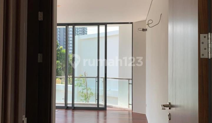 Siap Huni Apartement The Rosebay Graha Family, Surabaya Tower H
