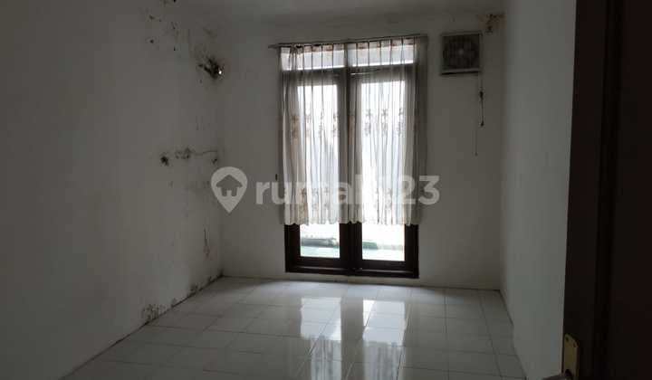 1M an Rumah Citraland Utama Alam Hijau Bangunan 1,5 Lantai