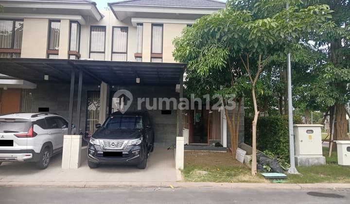 Rumah Citraland Northwest Hill Furnished Lake View Depan