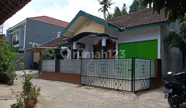 Dikontrakan Rumah Murah 4 Kamar Tidur Di Kotagede Dekat Kampus