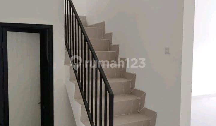 Sell New House Green Garden West Jakarta