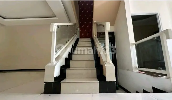 Jual Rumah Furnish Daan Mogot Baru