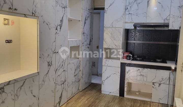 For sale fully furnished townhouse in City Resort Cengkareng