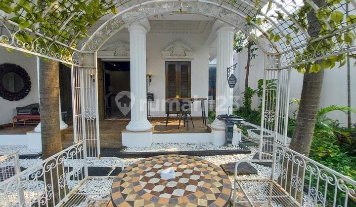 Di Jual Rumah Mewah Modern Siap Huni Daerah Menteng
