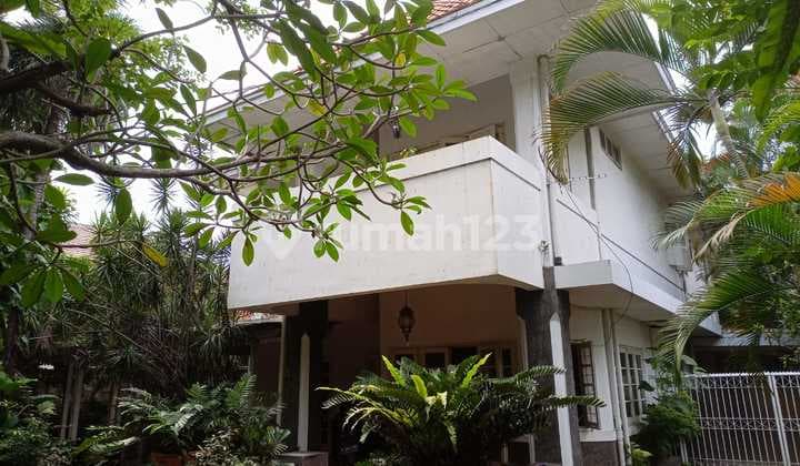 Di Jual Rumah Tua Hitung Tanah Lokasi Strategis Daerah Menteng