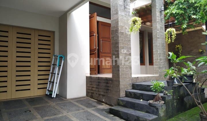 Rumah Modern Minimalis Siap Huni Area Senopati