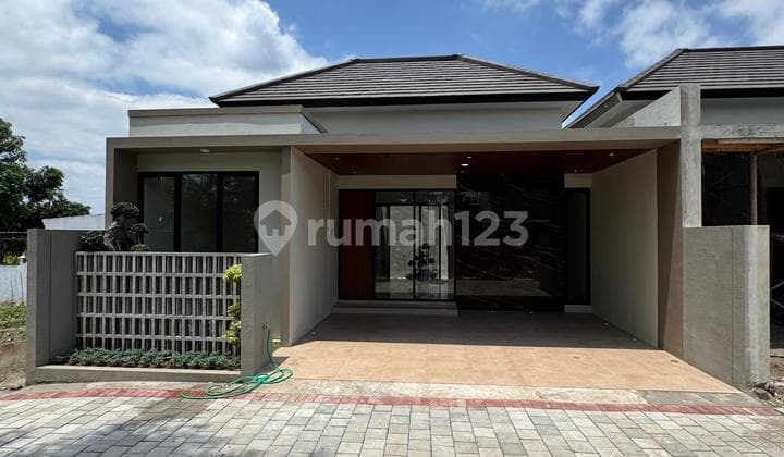 Rumah Cantik Maguwoharjo Timur Rs Hermina dan Lotte Mart di Yogyakarta