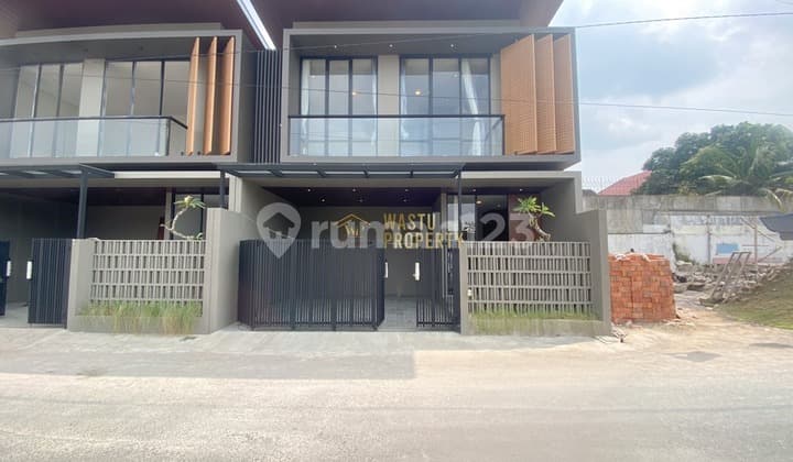 2-STORY READY-TO-OCCUPY FURNISHED HOUSE IN JOGJA CITY NEAR TUGU JOGJA