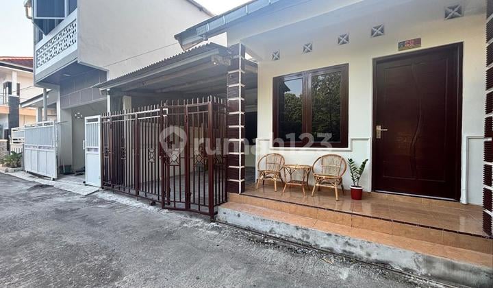 RUMAH MURAH BAGUS TERAWAT HARGA NEGO DEKAT SEKOLAH BUDI MULIA